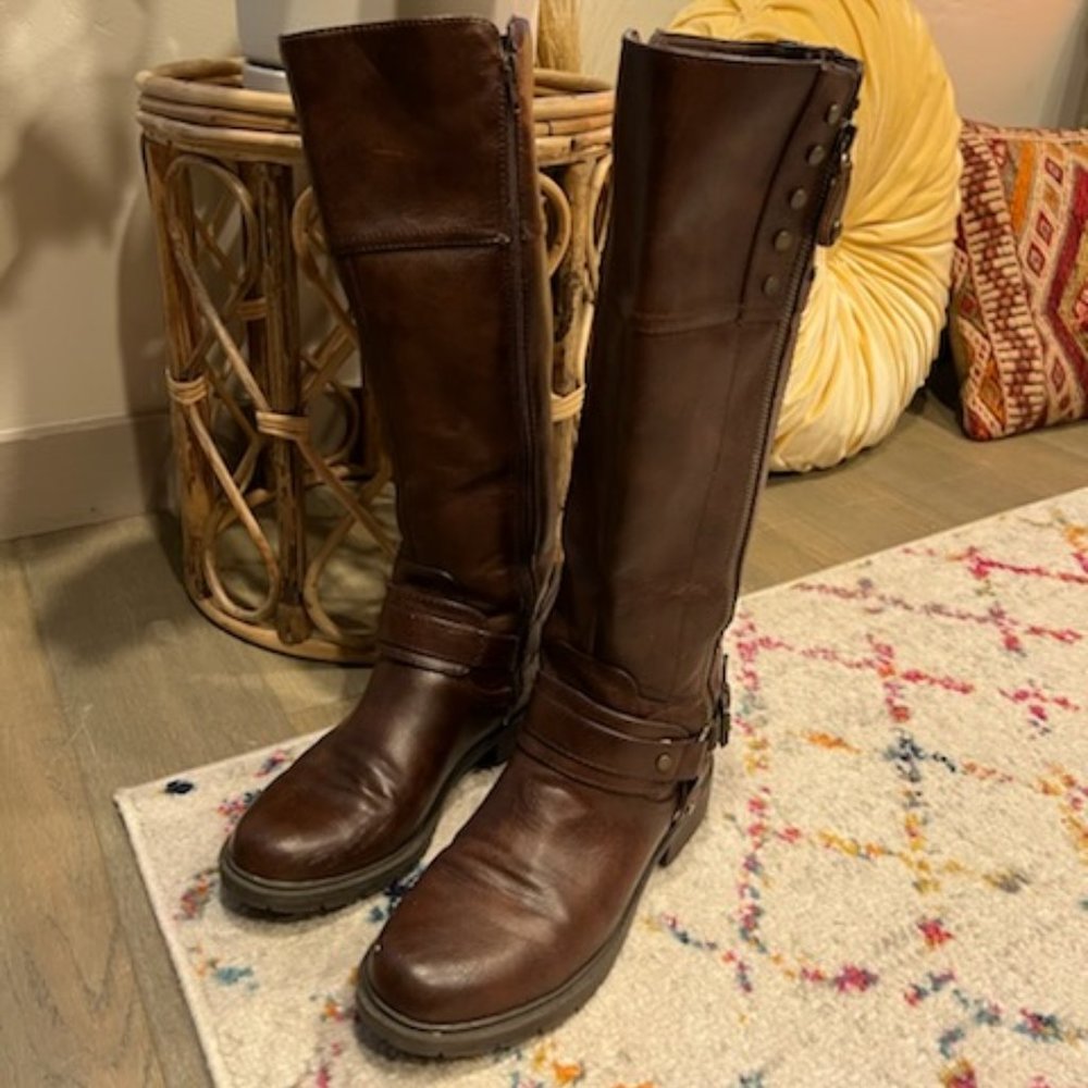 GBG Brown Knee-High Boot (just below the knee)